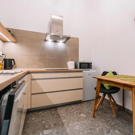 Appartement Modern Living In Centre Košice