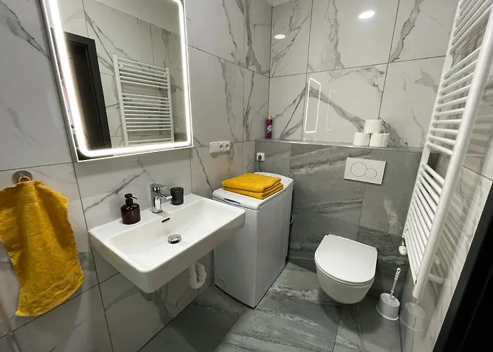 Modern Living In Centre